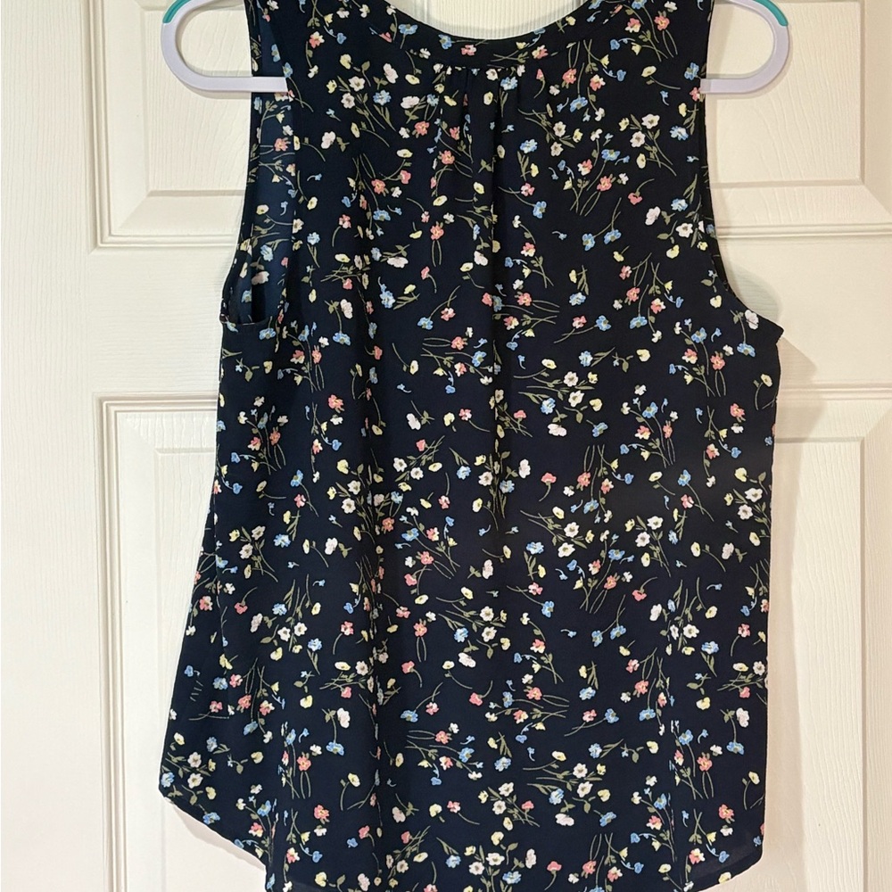 41 Hawthorn Midnight Floral Sleeveless Top in Navy - Picture 6 of 6